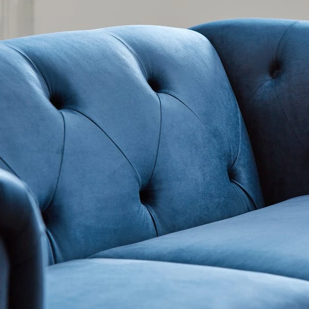 Chesterfield Opulent Velvet 2 Seater Sofa 9 Chesterfield Opulent Velvet 2 Seater Sofa - Image 7