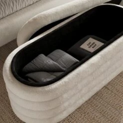 Murray Storage Ottoman, Sherpa -Online Furniture Store 30890272 alt02