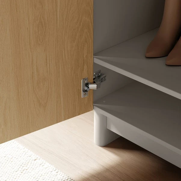 Maeva Triple Wardrobe, Light Oak Effect 5 Maeva Triple Wardrobe, Light Oak Effect - Image 3