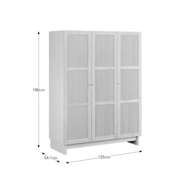 Maeva Triple Wardrobe, Light Oak Effect 9 Maeva Triple Wardrobe, Light Oak Effect - Image 7