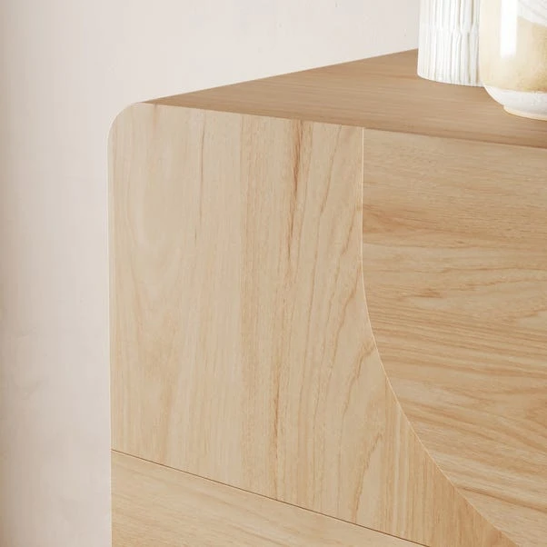 Aldo 4 Drawer Chest, Light Oak 6 Aldo 4 Drawer Chest, Light Oak - Image 4