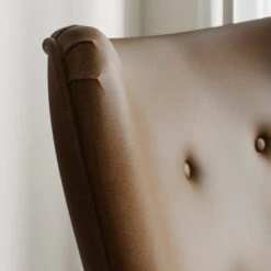 Sven Faux Leather Modern Wing Chair -Online Furniture Store 30914726 alt03