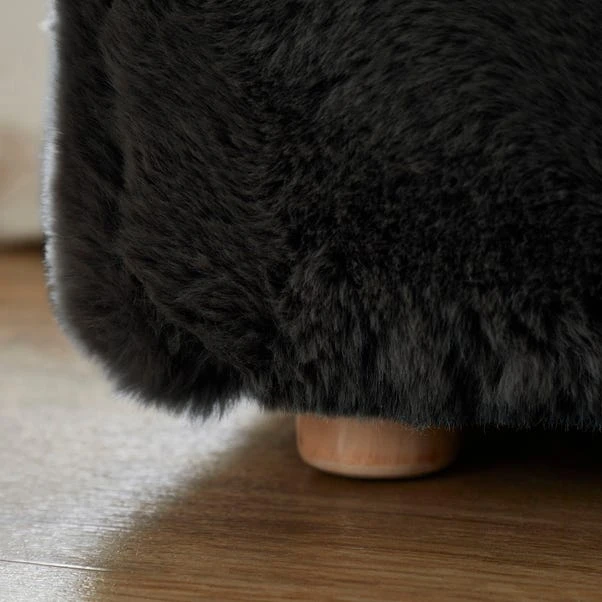 Elysia End Of Bed Ottoman, Faux Fur 14 Elysia End Of Bed Ottoman, Faux Fur - Image 12