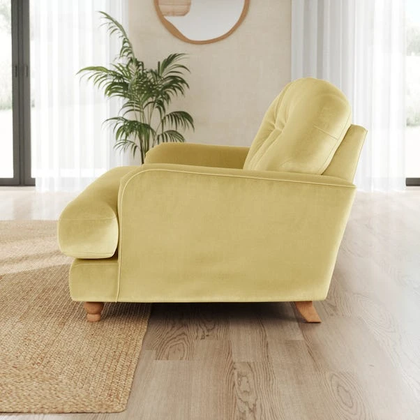 Martha Vintage Velvet Snuggle Chair 4 Martha Vintage Velvet Snuggle Chair - Image 2