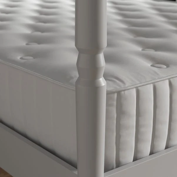 Pip 4 Poster Wooden Bed Frame 11 Pip 4 Poster Wooden Bed Frame - Image 9