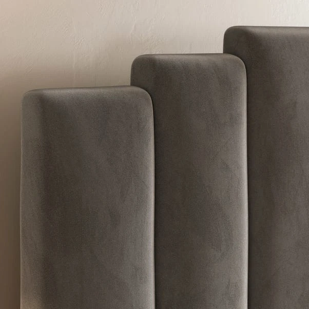 Rene Bed Frame, Velvet 14 Rene Bed Frame, Velvet - Image 12