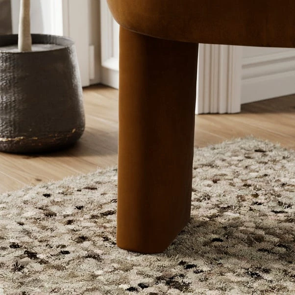 Remi Velvet Accent Chair 6 Remi Velvet Accent Chair - Image 4